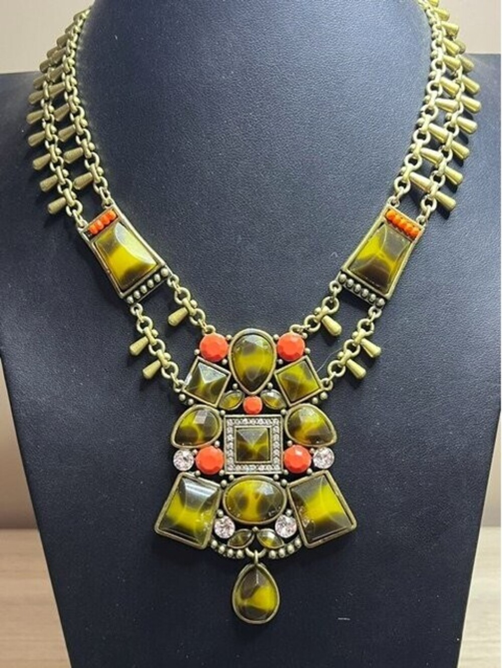 B7570 KR SILPADA Statement Bib Necklace Gold Tone Green Orange Rhinestone 18-20"